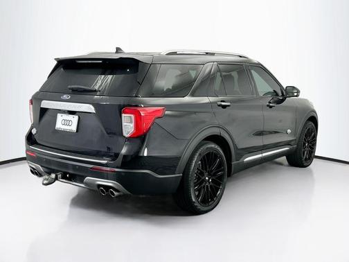 2022 Ford Explorer King Ranch