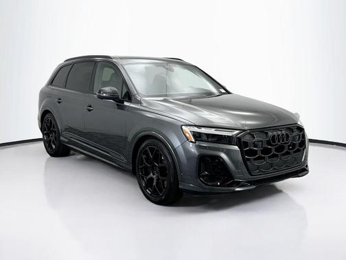 2026 Audi SQ7 4.0T Premium Plus