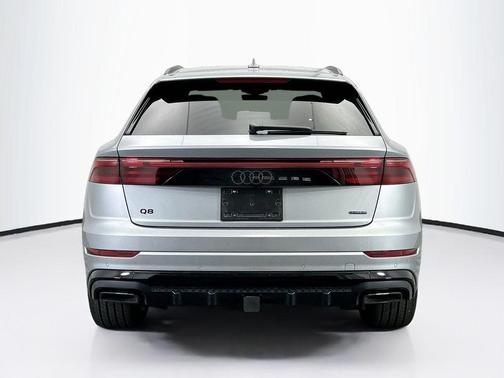 2025 Audi Q8 55 Premium Plus