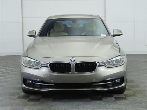 2018 BMW 330 330i
