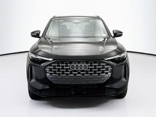 2025 Audi Q5 Premium TFSI quattro S tronic