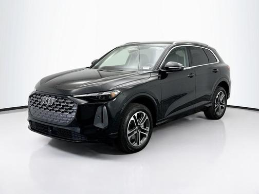 2025 Audi Q5 Premium TFSI quattro S tronic