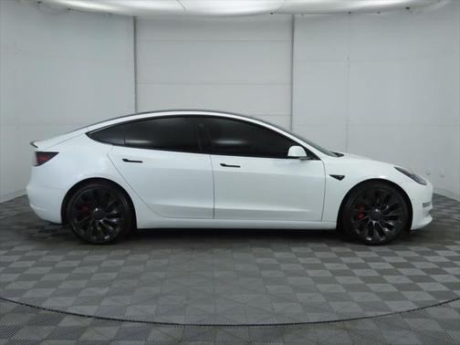 2022 Tesla Model 3 Performance