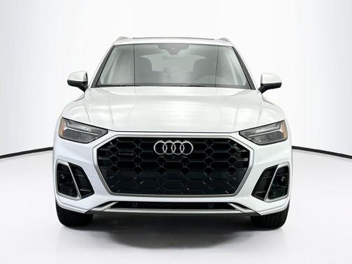 2025 Audi Q5 45 S line Premium Plus