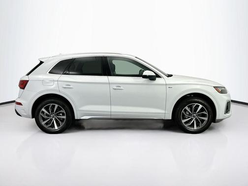 2025 Audi Q5 45 S line Premium Plus