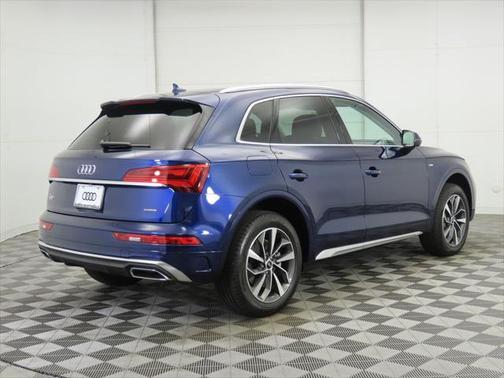 2025 Audi Q5 45 S line Premium Plus