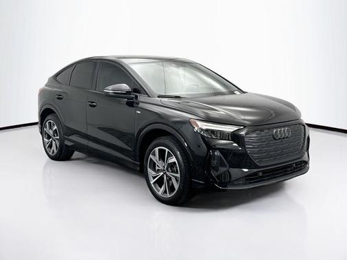 2023 Audi Q4 e-tron Premium Plus 50 quattro