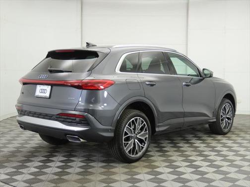 2025 Audi Q5 Premium Plus