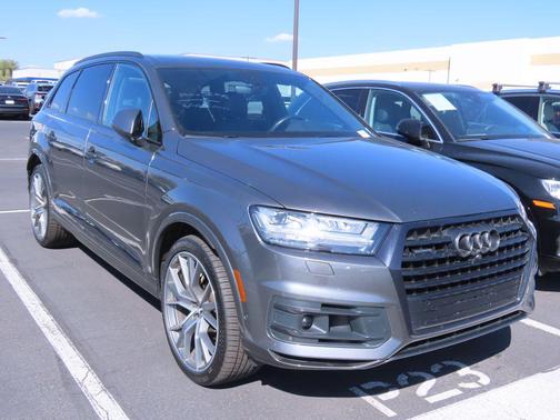2019 Audi Q7 55 Prestige