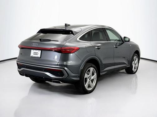 2025 Audi Q5 Premium Plus TFSI quattro S tronic