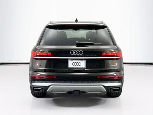 2026 Audi Q7 55 Prestige