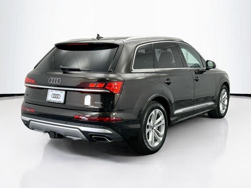 2026 Audi Q7 55 Prestige