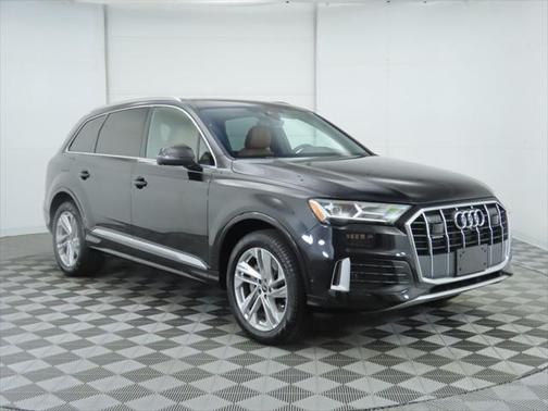 2021 Audi Q7 45 Premium Plus