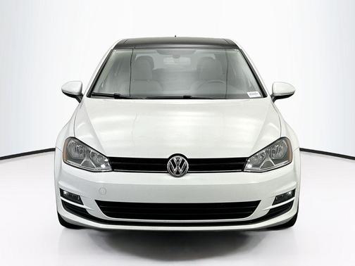 2015 Volkswagen Golf DSG TDI SE