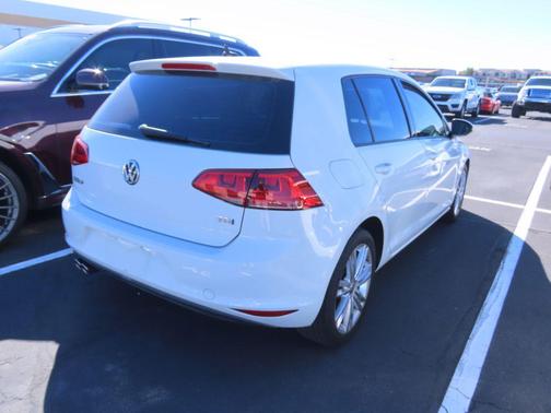2015 Volkswagen Golf DSG TDI SE
