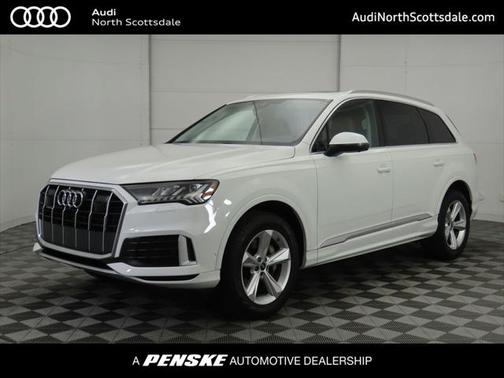2024 Audi Q7 45 Premium Plus