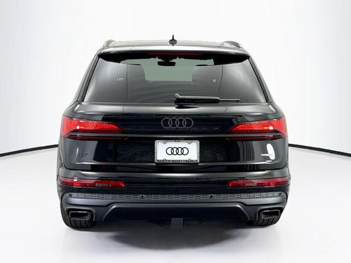 2026 Audi Q7 55 Premium Plus
