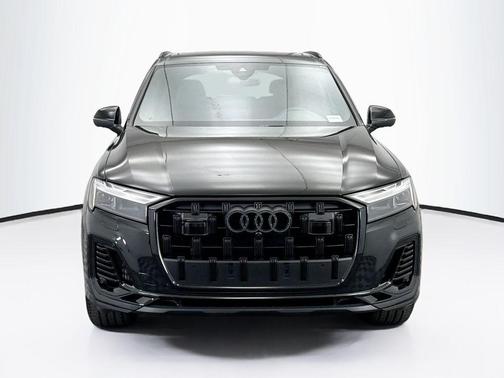 2026 Audi Q7 55 Premium Plus