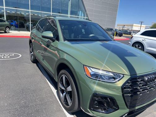 District Green Metallic 2024 Audi Q5 45 S line Premium Plus