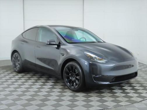 2024 Tesla Model Y Long Range Dual Motor All-Wheel Drive