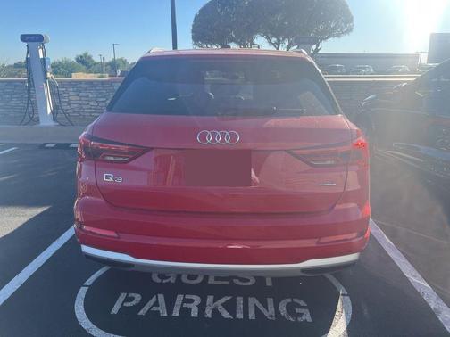 2022 Audi Q3 40 Premium Plus