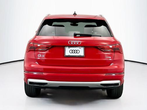 2022 Audi Q3 40 Premium Plus