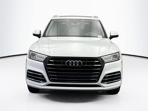 2020 Audi Q5 Premium 55 TFSI e quattro S tronic