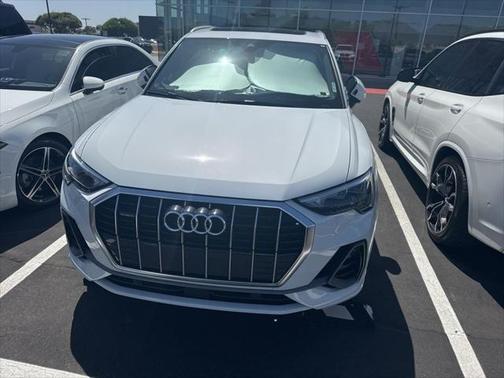 2021 Audi Q3 45 S line Premium