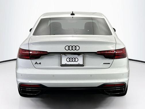 2022 Audi A4 40 Premium Plus