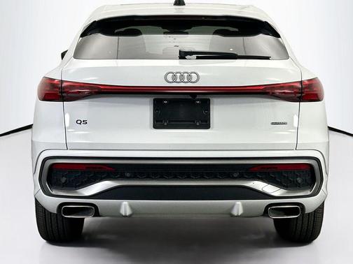 2025 Audi Q5 Sportback Premium Plus
