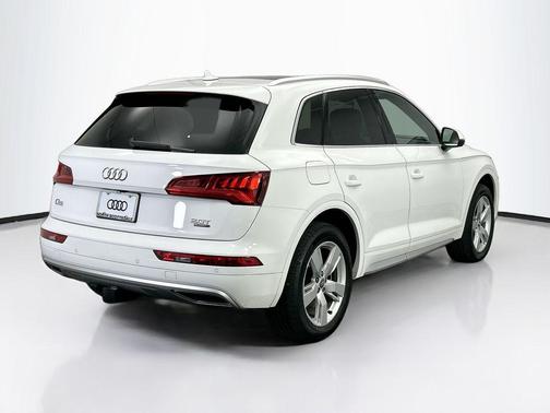 2018 Audi Q5 2.0T Tech Premium