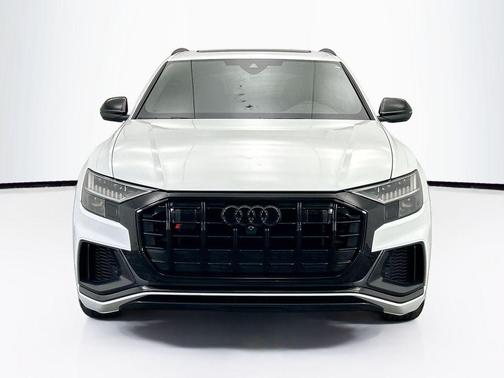 2023 Audi SQ8 4.0T Premium Plus