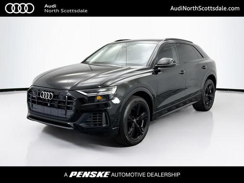2022 Audi Q8 55 Premium Plus