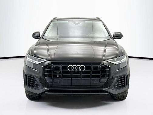 2022 Audi Q8 55 Premium Plus
