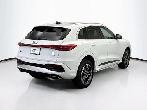 2025 Audi Q5 Premium Plus TFSI quattro S tronic