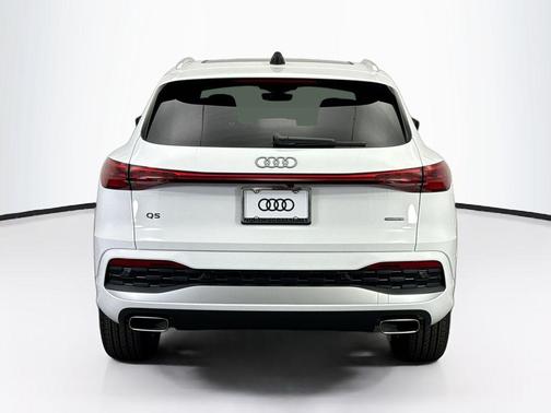 2025 Audi Q5 Premium TFSI quattro S tronic