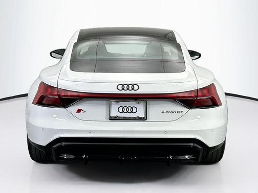 2026 Audi S e-tron GT Premium Plus quattro