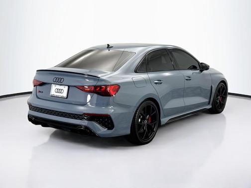 2024 Audi RS 3 TFSI quattro S tronic
