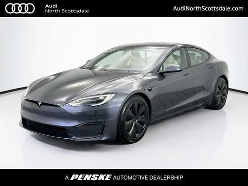 2022 Tesla Model S Base