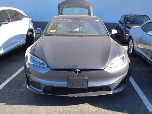 2022 Tesla Model S Base