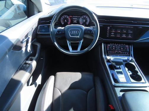 2019 Audi Q8 3.0T Premium