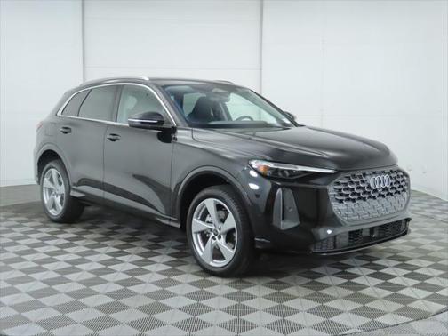 2025 Audi Q5 Premium Plus