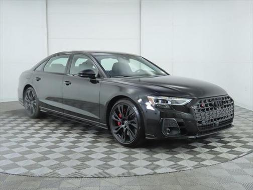 2025 Audi S8 4.0T