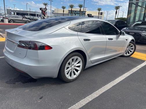 2017 Tesla Model S 75