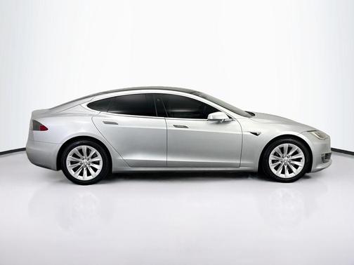 2017 Tesla Model S 75