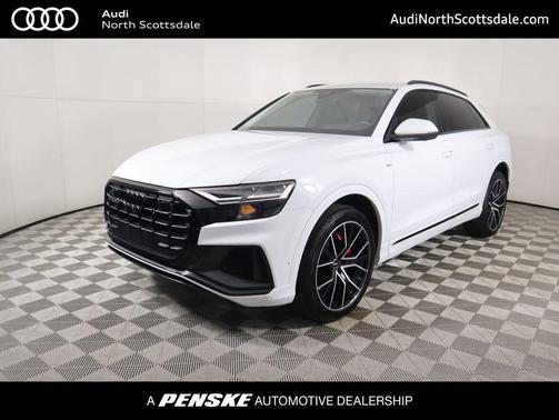 Glacier White Metallic 2022 Audi Q8 55 Premium Plus
