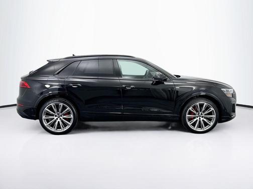 2026 Audi Q8 55 Prestige