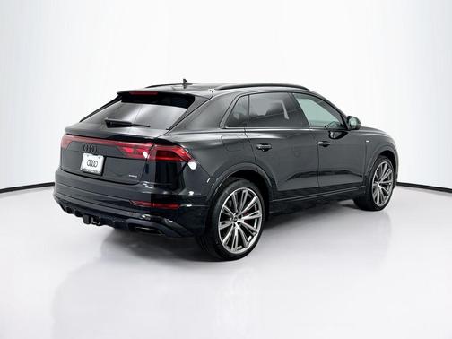 2026 Audi Q8 55 Prestige