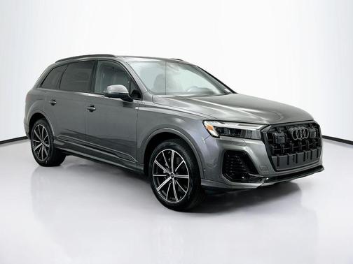 2025 Audi Q7 45 Premium Plus