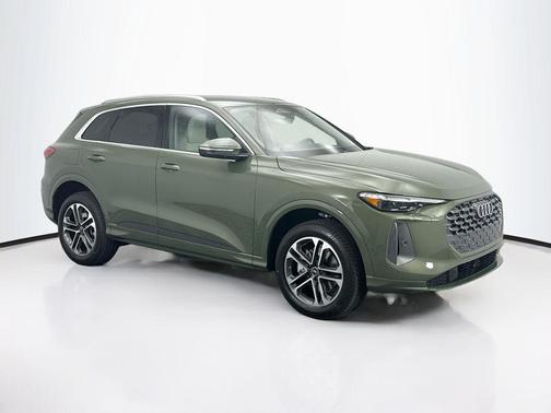 2025 Audi Q5 Premium Plus TFSI quattro S tronic